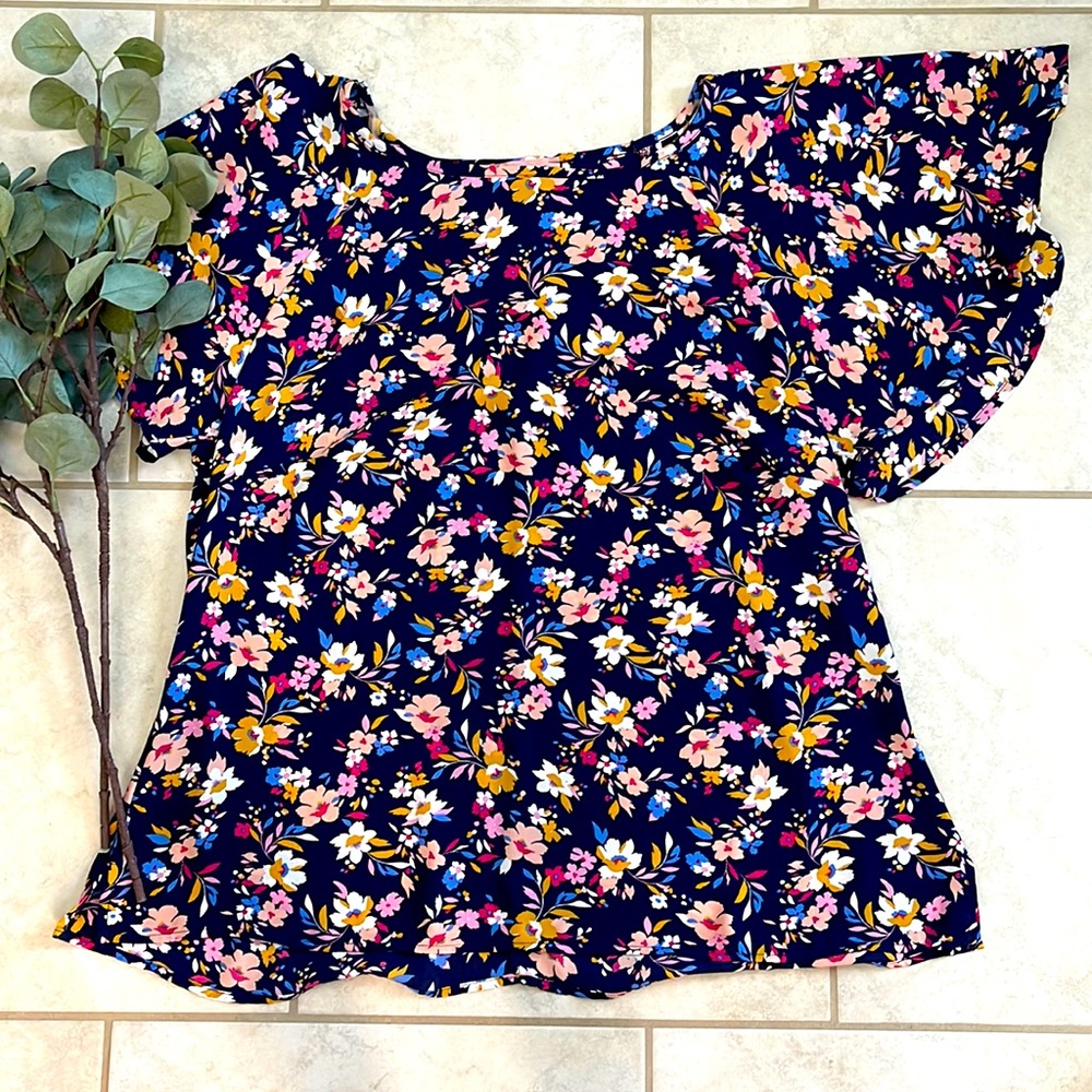 Floral Blouse in Size 1X